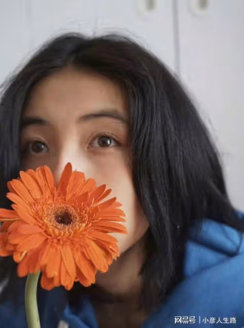 《嚮往的生活第五季》後，張子楓寫真流出，網友熱議！