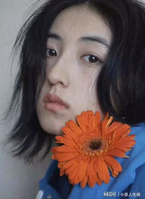 《嚮往的生活第五季》後，張子楓寫真流出，網友熱議！
