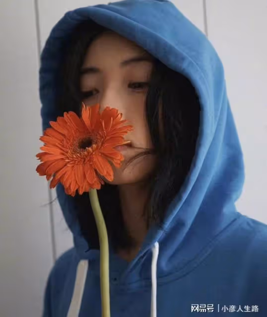 《嚮往的生活第五季》後，張子楓寫真流出，網友熱議！