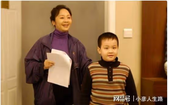 唐靜:與王新軍離婚後,發誓一生不再嫁人,她現在過得怎麼樣?
