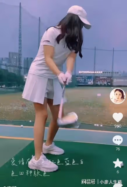 復合了?李湘王岳倫父親節默契曬女兒打高爾夫,王詩齡瘦出女神范