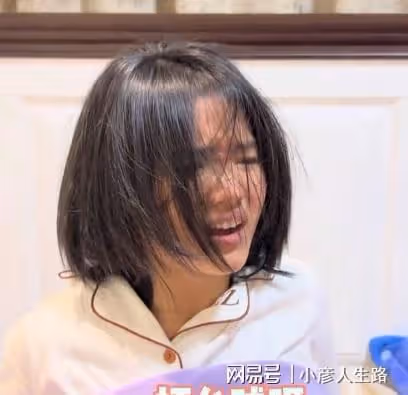 受氣包?李勒優去麵館打工,床被崔晉用來打撞球,網友:錯付了