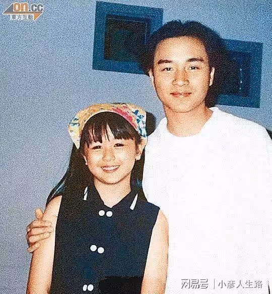 港圈美女盛產颯爽型?軟萌甜妹唐寧不服,師妃暄、小謝讓人難忘