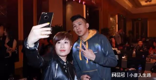 天佑語音直播復出,直言自己不愁吃穿,卻又慘遭追封16年