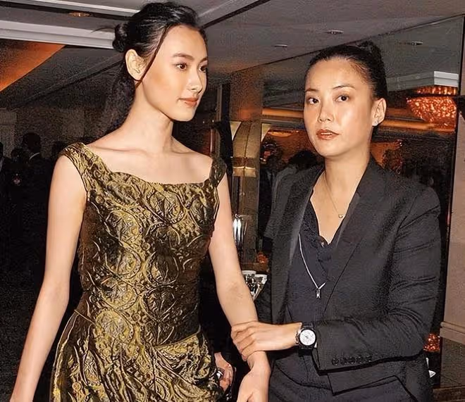 「只生孩子不結婚」的8位女星,看似灑脫淡然,實則吃盡了苦頭