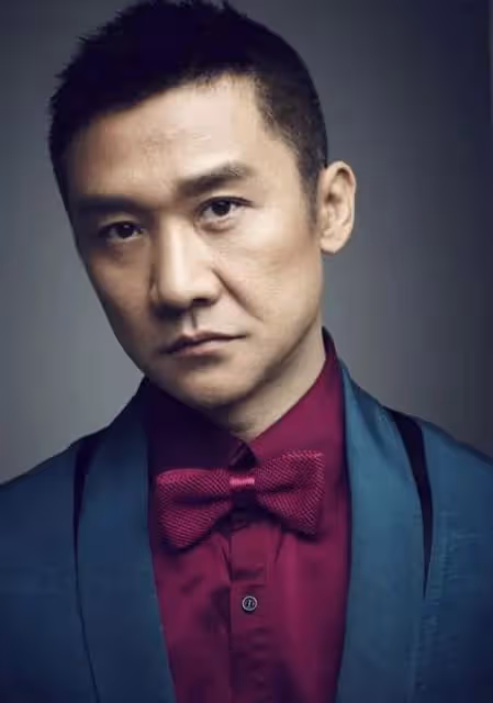 黃志忠與何音離婚11年後,一個孤苦伶仃,一個嫁許雲帆苦盡甘來