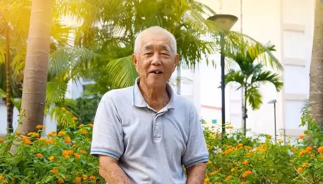 離婚12年,卻在退休後接到前夫打來電話:我老了,你來給我養老