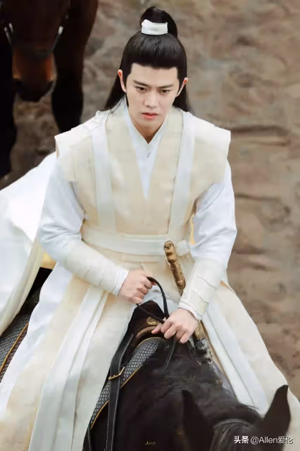 任嘉倫《無憂渡》作品故事與風格了解