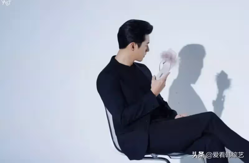 歌手 Paul Kim 透露:為玄彬和孫藝珍夫婦當婚禮歌手,非常夢幻!