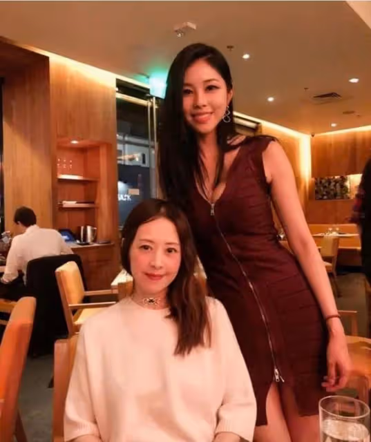 62歲女富豪花6000萬招伴侶，僅一天便有10萬人報名，這顏值絕了