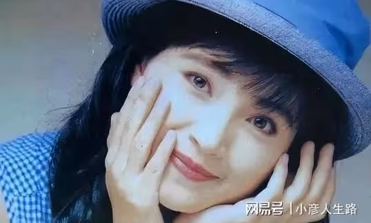 55歲還未婚未孕,把洋娃娃當「孩子」養的方季惟,藏著什麼秘密?