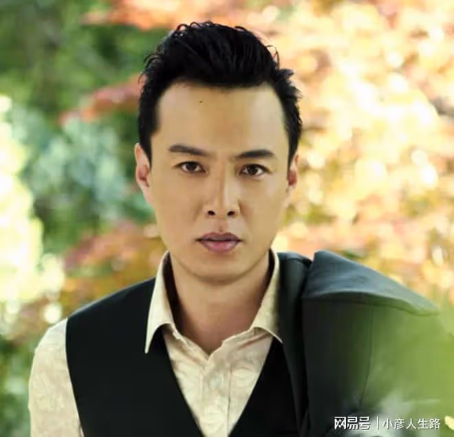 好男人朱鐵,出道多年不溫不火,一心一意對老婆恩愛12年令人羨慕
