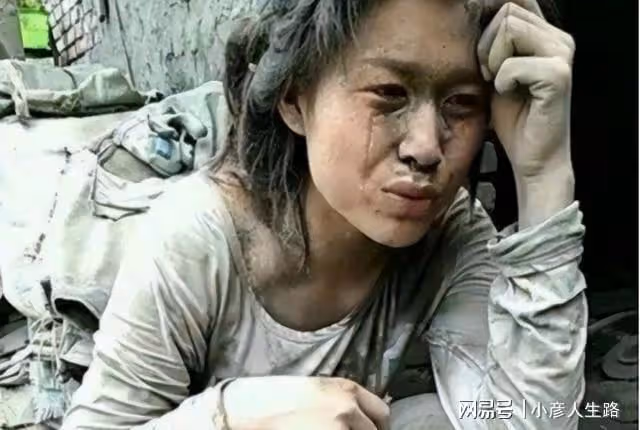 「水泥妹」張方方:從「勵志女孩」到「萬人唾棄」,她做了什麼?