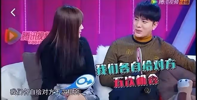 7年將2個男人迷得神魂顛倒,李小璐悲劇婚姻的始作俑者,是她親媽