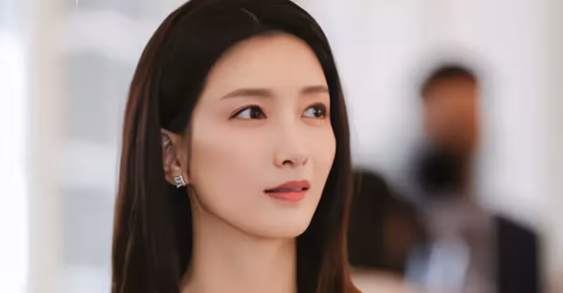 新婚夜，婆婆躺婚房主臥不走，新娘：你不走，我走，你和你兒子過