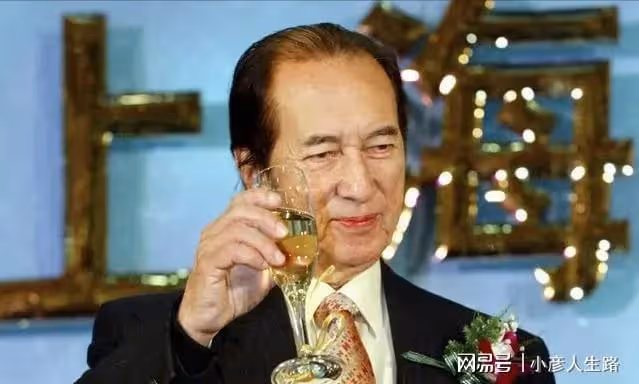 出身軍人世家，深受何鴻燊疼愛的藍瓊纓，離世前為子女留下400億