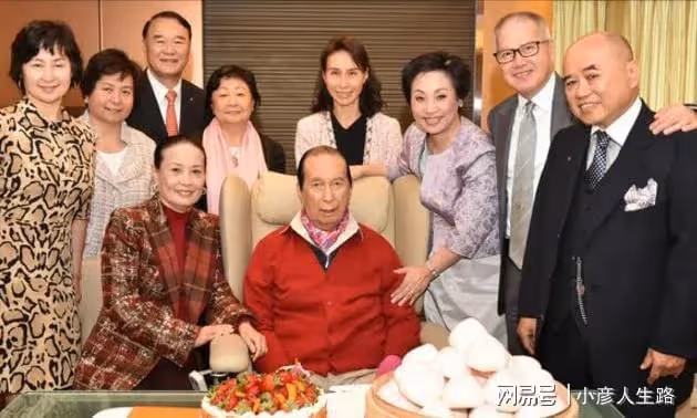 出身軍人世家，深受何鴻燊疼愛的藍瓊纓，離世前為子女留下400億
