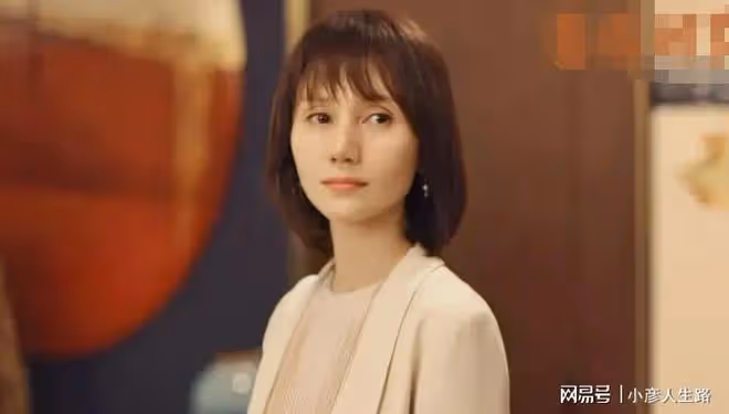 年輕時袁泉有多美?青澀學生照片告訴你,夏雨的眼光有多挑剔