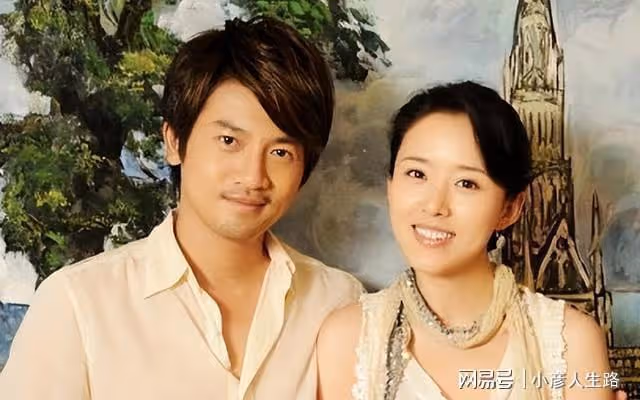 湖南女星顏丹晨:44歲勇敢為小丈夫生兒子,今一家三口幸福滿滿