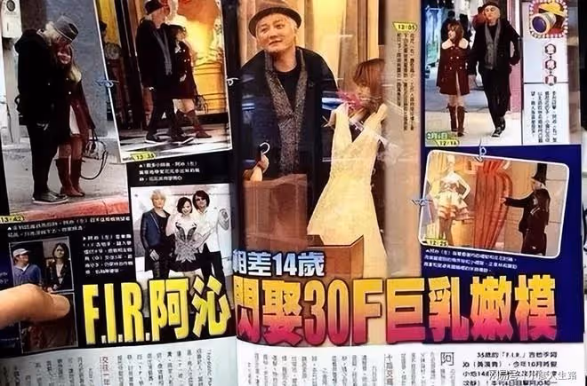 偷偷踢走主唱,找個「替身」炒冷飯賣情懷,如今涼透了?活該