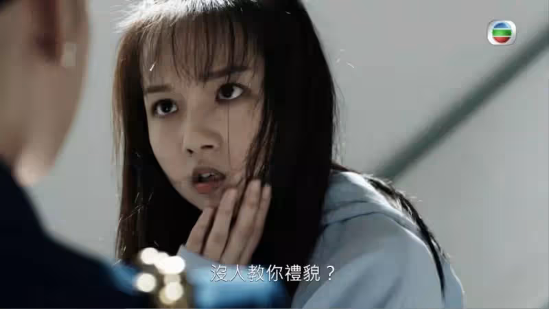 十八年後2|27歲鄧卓殷扮14歲學生零違和 目露凶光捅譚凱琪令人不寒而慄