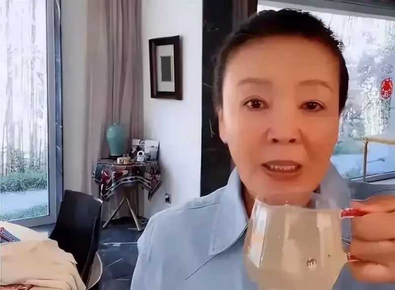 有其母必有其子?汪小菲媽媽張蘭情史回顧,二婚丈夫神似具俊曄
