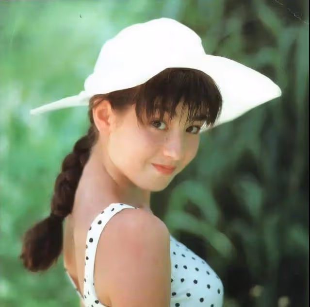 「昭和女神」悔婚輕生,被毒母送給大導演,46歲奪影后逆襲歸來