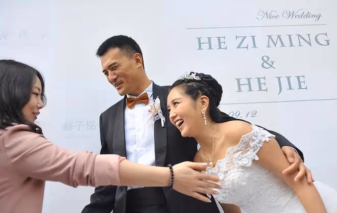 愛上同事、偷腥經紀人、給前夫潑髒水,明星們離婚的原因五花八門