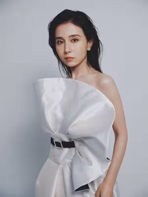 那個為《冰雪奇緣》演唱日版主題曲的女歌手結婚了