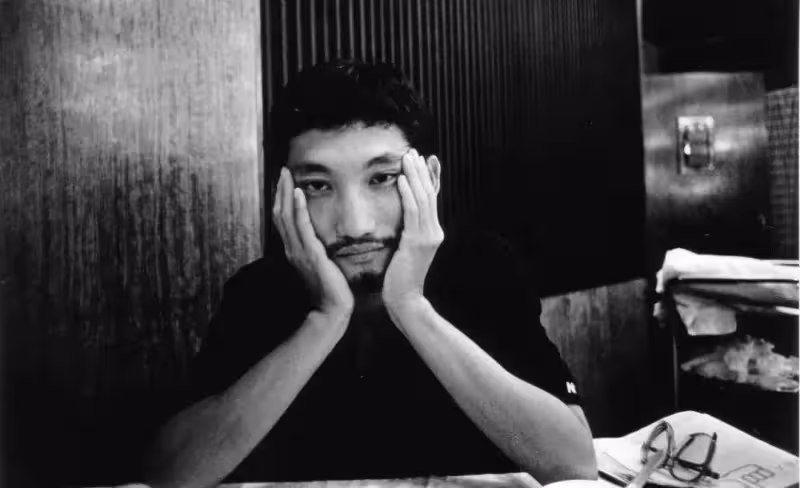 40年前她隨手拍下的俊男靚女,現如今成了「明星大咖」,卸妝的林青霞,游泳的王祖賢