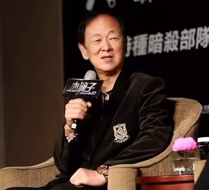 讓林青霞窮追不舍,謝賢都不敢得罪,王羽的一生究竟有多傳奇?
