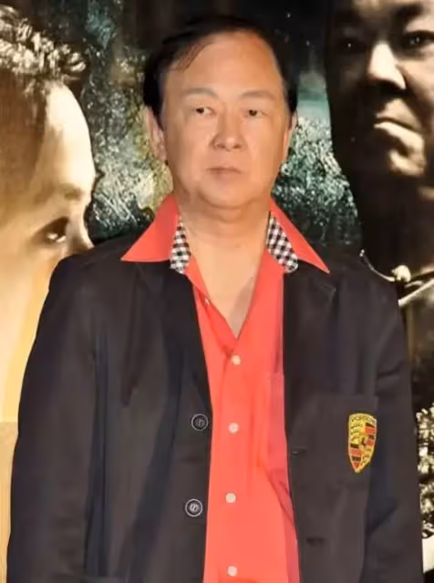 讓林青霞窮追不舍,謝賢都不敢得罪,王羽的一生究竟有多傳奇?