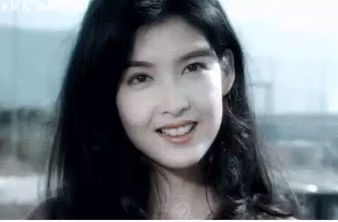港圈5位風華絕代的女神:她們的美貌溫柔了歲月,驚艷了一個時代