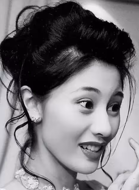 港圈5位風華絕代的女神:她們的美貌溫柔了歲月,驚艷了一個時代