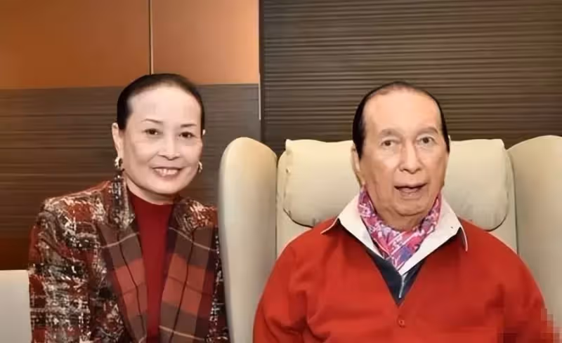 14歲當小妾，3個女兒都單身，到死沒抱上孫子，賭王二太心裡也苦