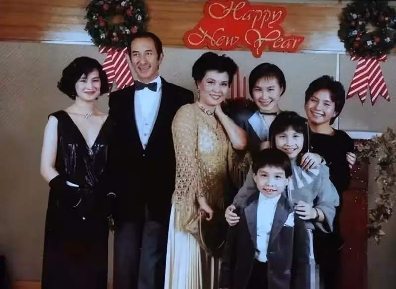 14歲當小妾,3個女兒都單身,到死沒抱上孫子,賭王二太心裡也苦