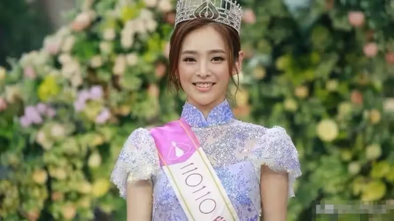 「女海王」港姐為上位,一腳踏七船,男女通吃?
