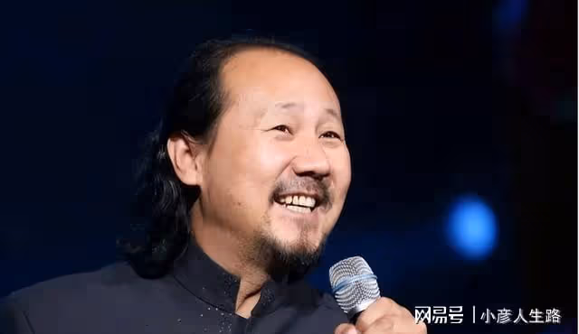 哈斯高娃：離婚後不再嫁人，她與騰格爾的婚姻到底受了多少委屈？