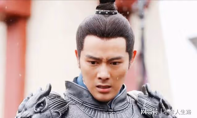 男演員徐海為現身小縣城,無戲可拍只能擺攤賣菜,如今已經37歲了
