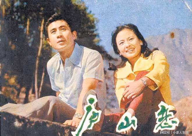 著名導演張建亞,娶女星張瑜,離婚成遺憾,如今事業有成家庭幸福