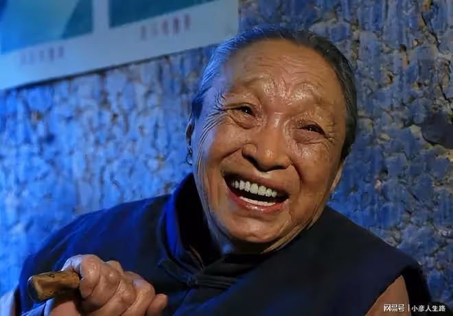 柏青病逝8年了,老伴曹選智的選擇令人淚目