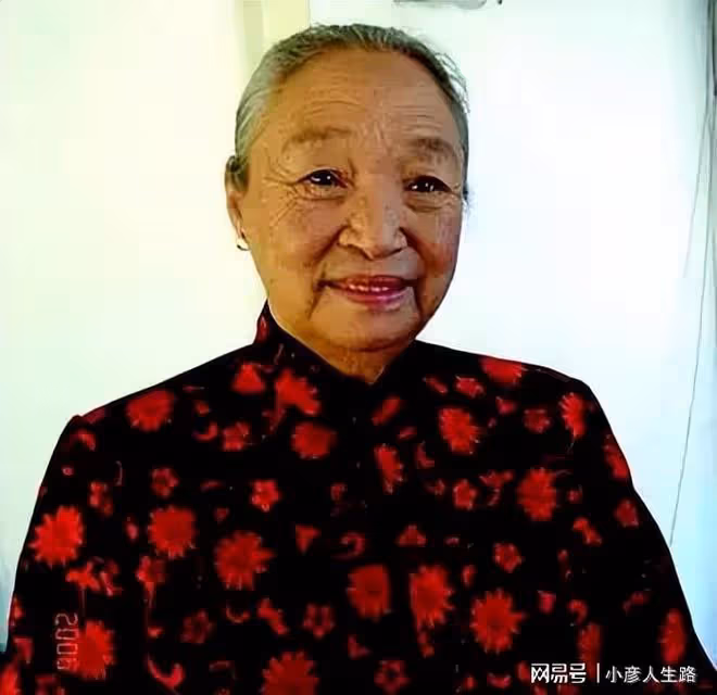 柏青病逝8年了,老伴曹選智的選擇令人淚目