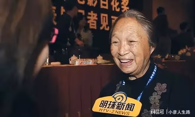 柏青病逝8年了,老伴曹選智的選擇令人淚目