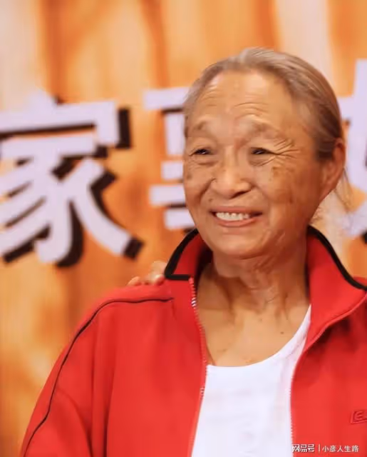 柏青病逝8年了,老伴曹選智的選擇令人淚目
