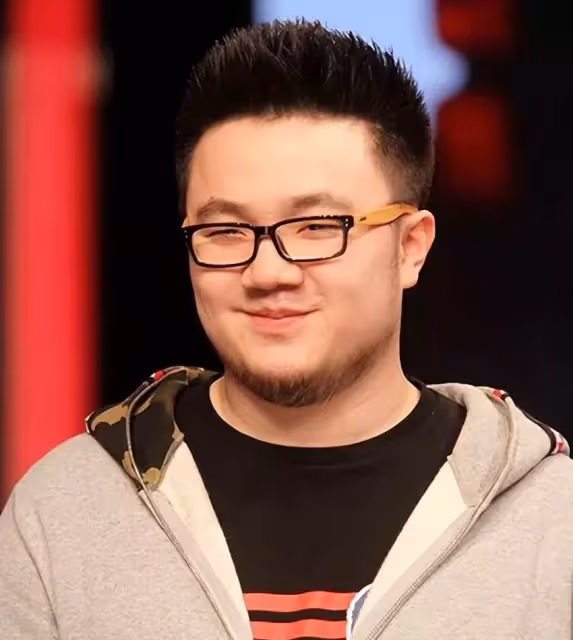 老婆再漂亮也拯救不了!孩子凸嘴小眼大鼻子,這13位男星的基因太強了,網友:媽毫無參與感