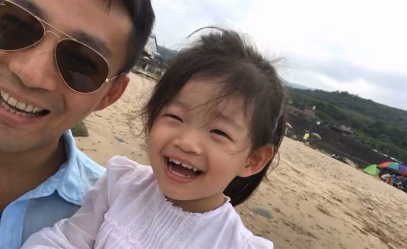 大S女兒近照曝光!8歲小玥兒顏值開掛,五官終於像大s了,網友:長大美出新高