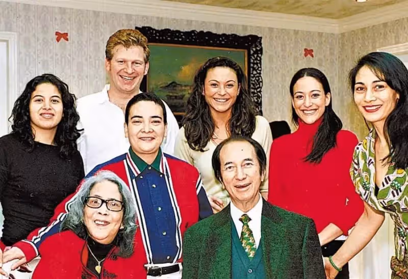 賭王二太藍瓊纓永遠離去!5個子女個個身家百億,比原配風光多了