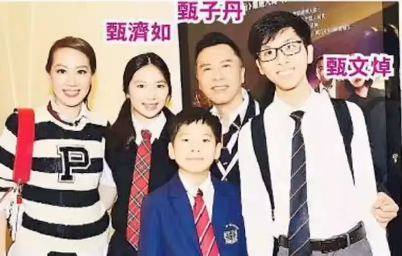 同為甄子丹的兒子,一位生病住院都不探望,另一位則被父母寵上天,網友:明顯偏心!