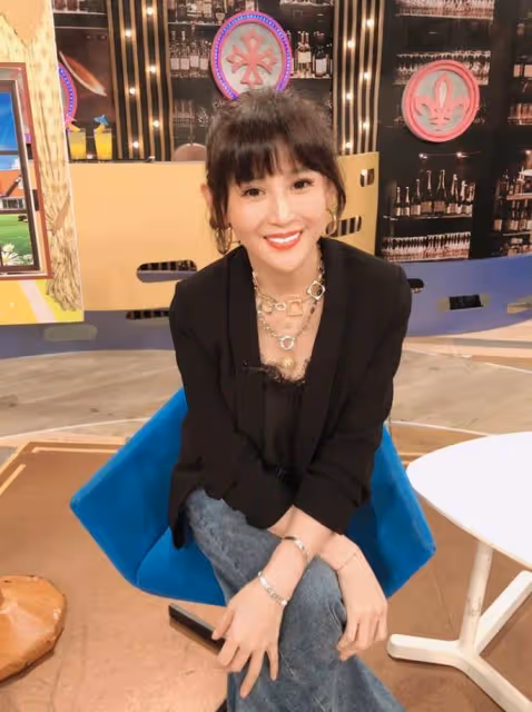 做單親媽18年！鄭仲茵鬆口「差點以為自己是傭人」小孩真的不好養，淚「在女兒面前要演戲」：再苦也只能扛