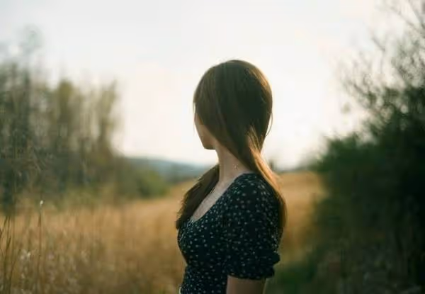 我和老婆吵架,喝醉了跟一個女人開了房,第二天看清那個人,我忍不住笑了!